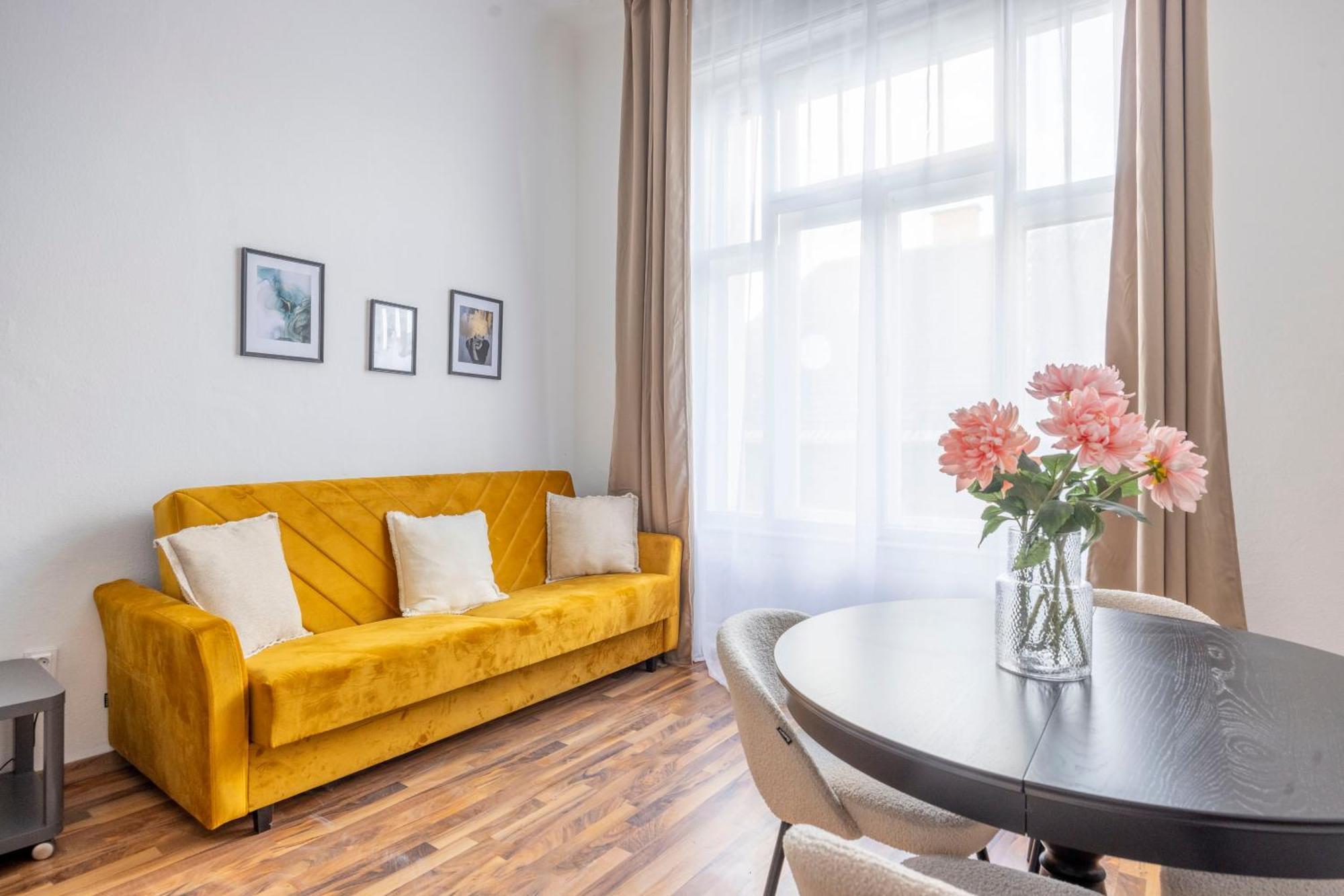 Apartment King St' M&g By Prestige Gallery Budapest
