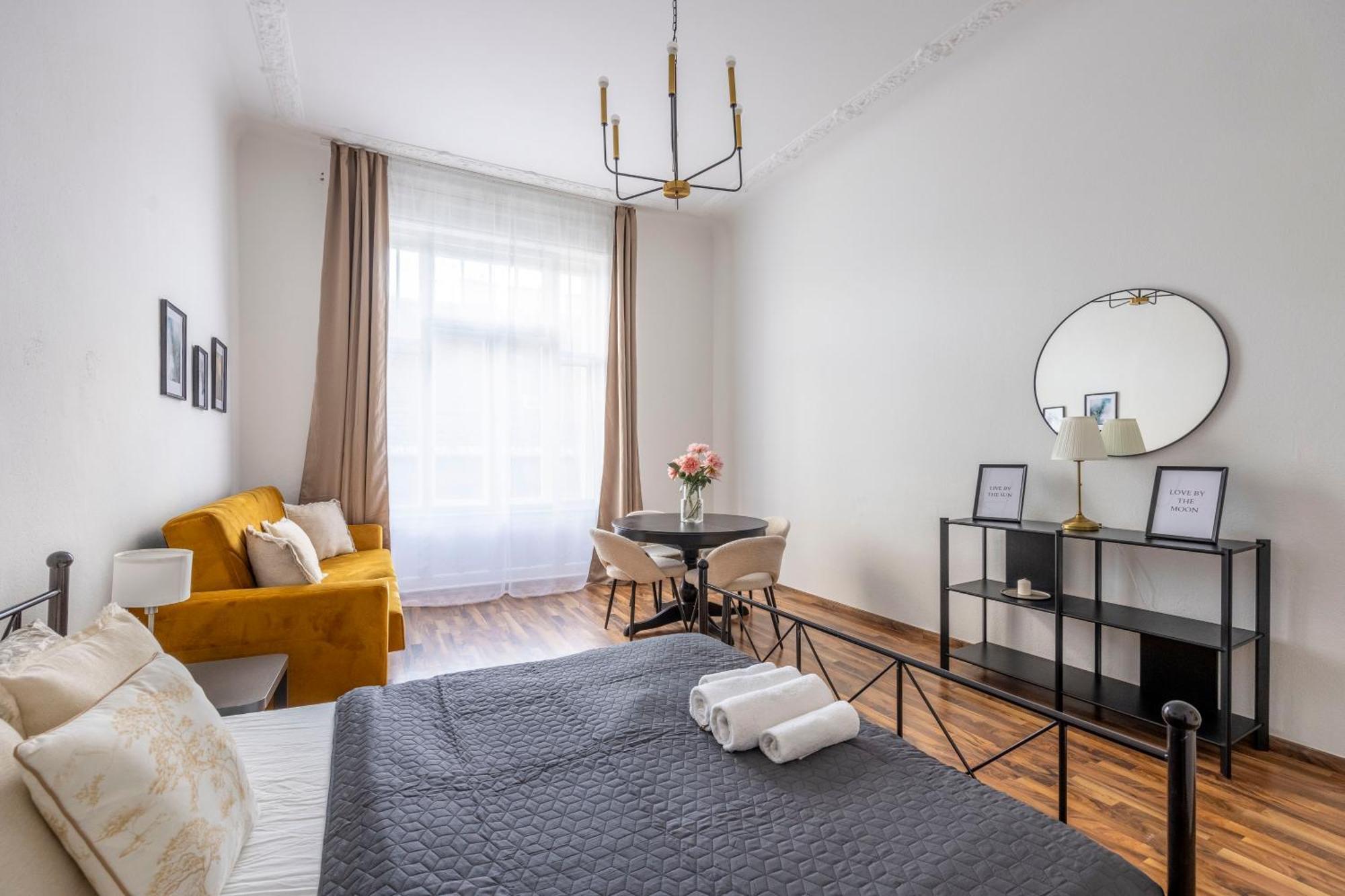 King St' M&g By Prestige Gallery Apartment Budapest